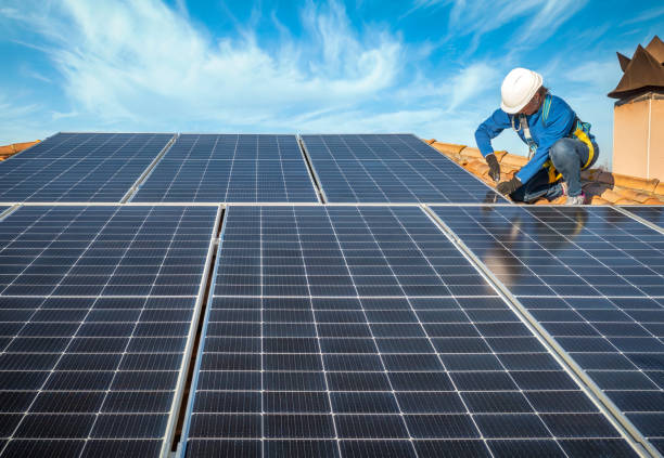 Best Roof Maintenance and Cleaning  in Mineral Ridge, OH